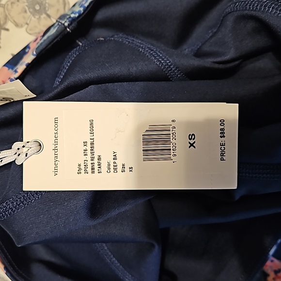 NWT Vineyard Vines Reversible Leggings - Picture 4 of 6